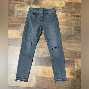 Old Navy black denim rockstar super skinny size 8